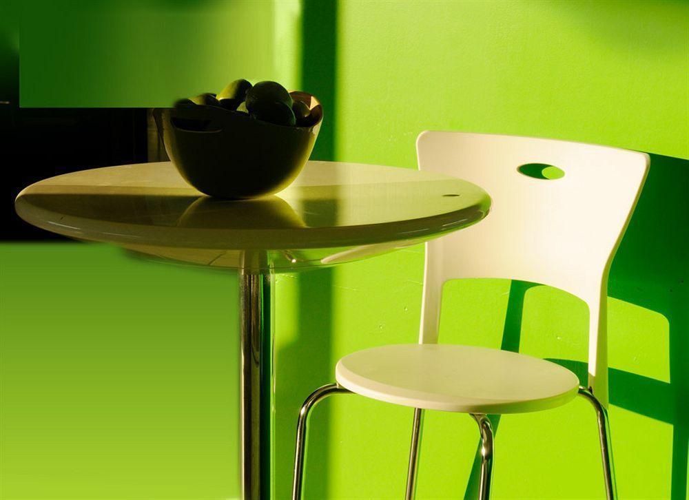 Lemon Avignon Hotel